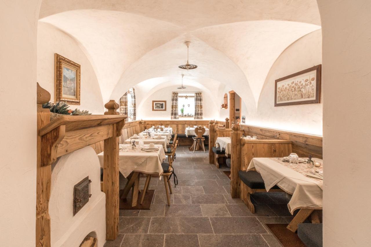 Garni Maso San Michele Hotell Cavalese Exteriör bild
