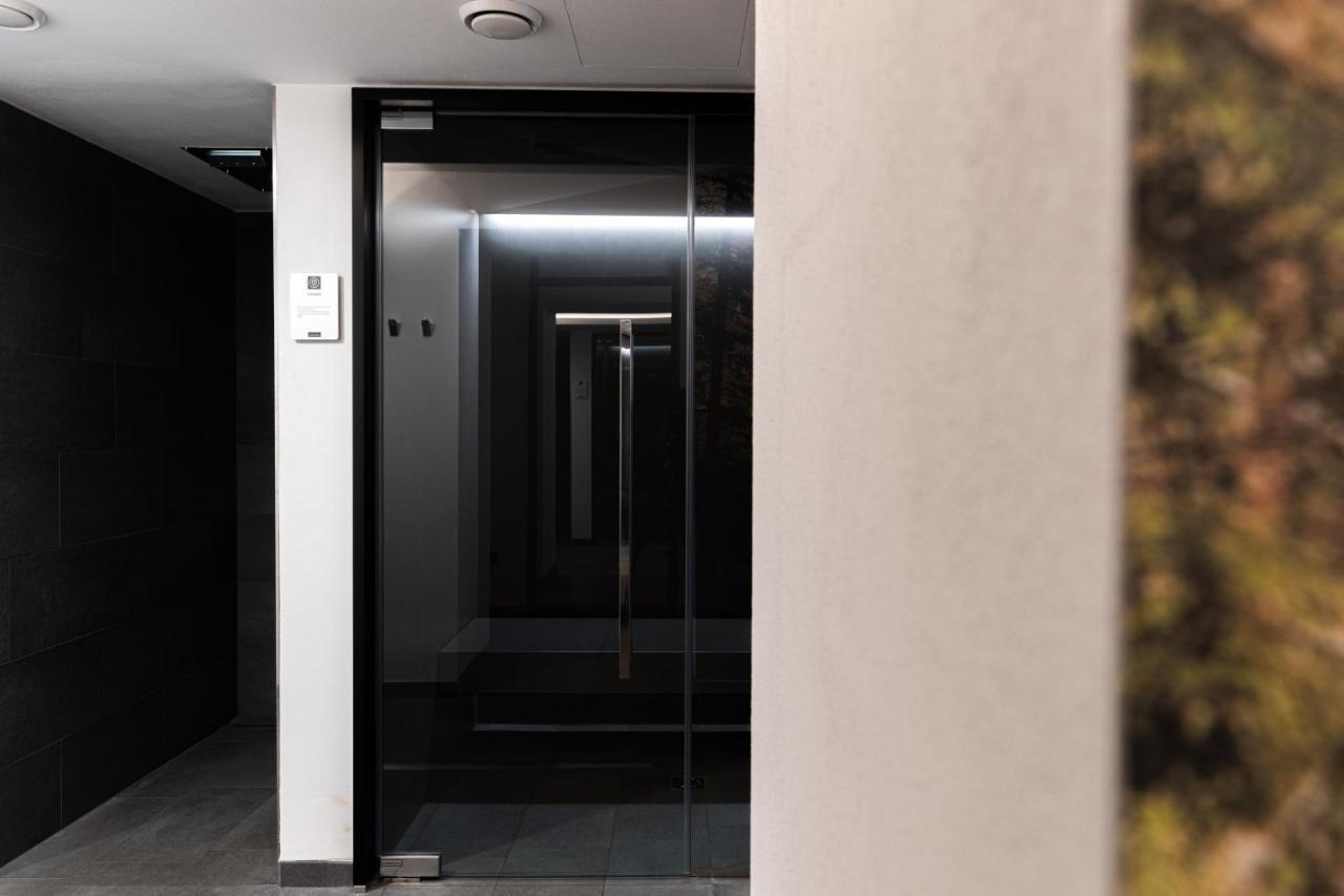Garni Maso San Michele Hotell Cavalese Exteriör bild