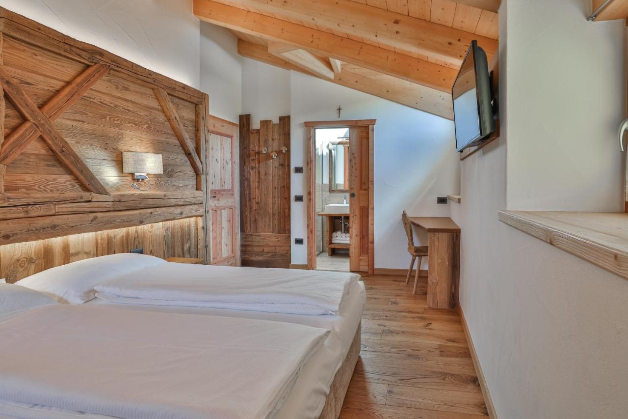 Garni Maso San Michele Hotell Cavalese Exteriör bild