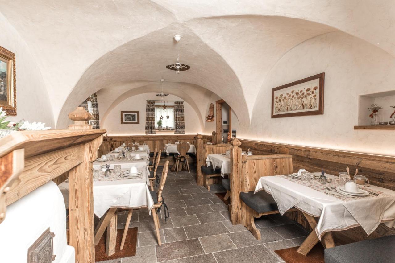 Garni Maso San Michele Hotell Cavalese Exteriör bild